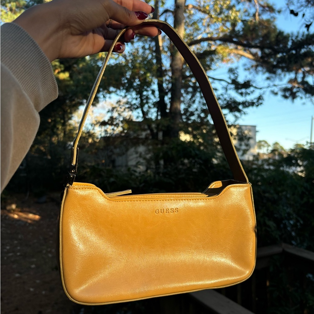GUESS